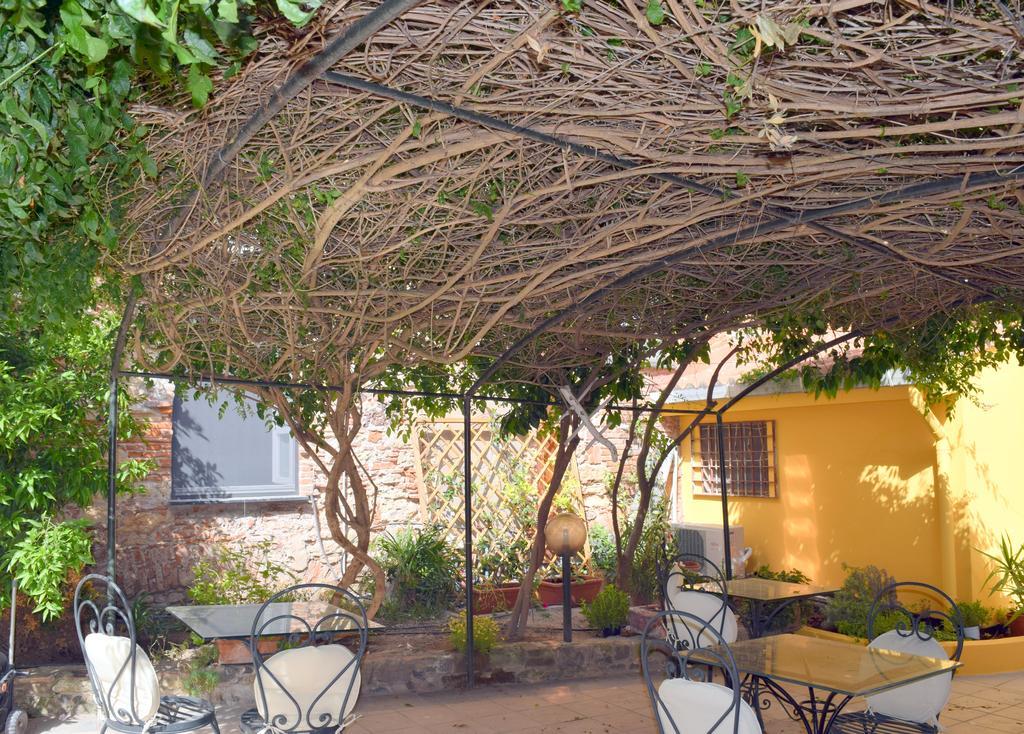 Eleonora Room & Breakfast Oristano Ngoại thất bức ảnh